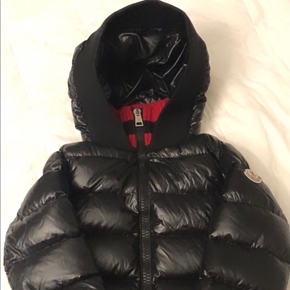 BOYS Pre-Loved MONCLER COAT LIKE BRAND NEW